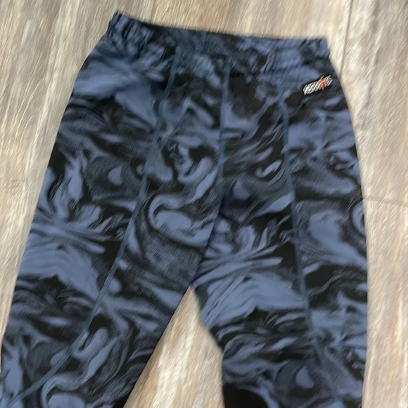 Kerrits Kids Riding Tights Breeches in Blue Swirl Print - Picture 2 of 7